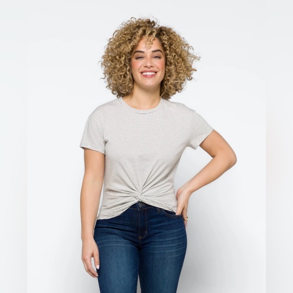 💘 LUSH - TAMARA CROPPED KNOT FRONT STRIPED KNIT TOP - Picture 2 of 5